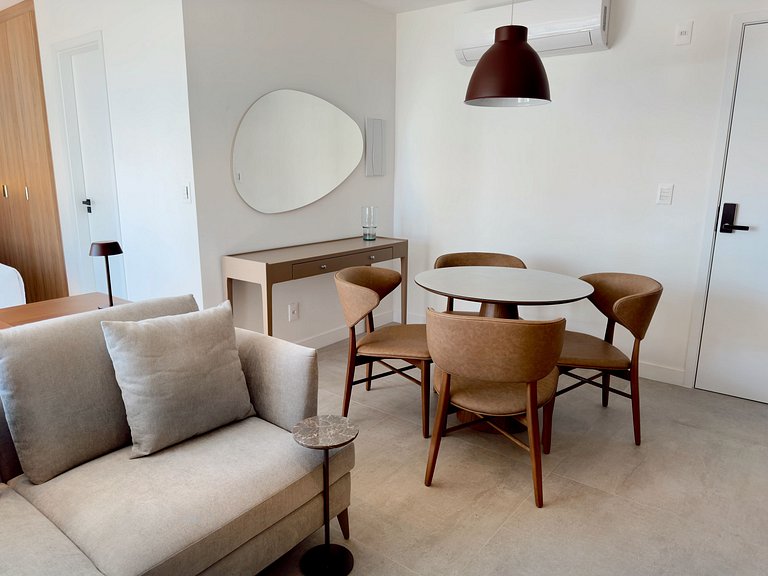 Studio moderno com conforto e praticidade