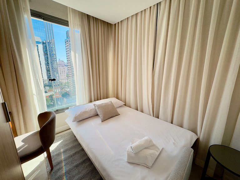Apto com 2 quartos design e conforto em Pinheiros