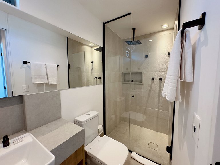 Apto com 2 quartos design e conforto em Pinheiros